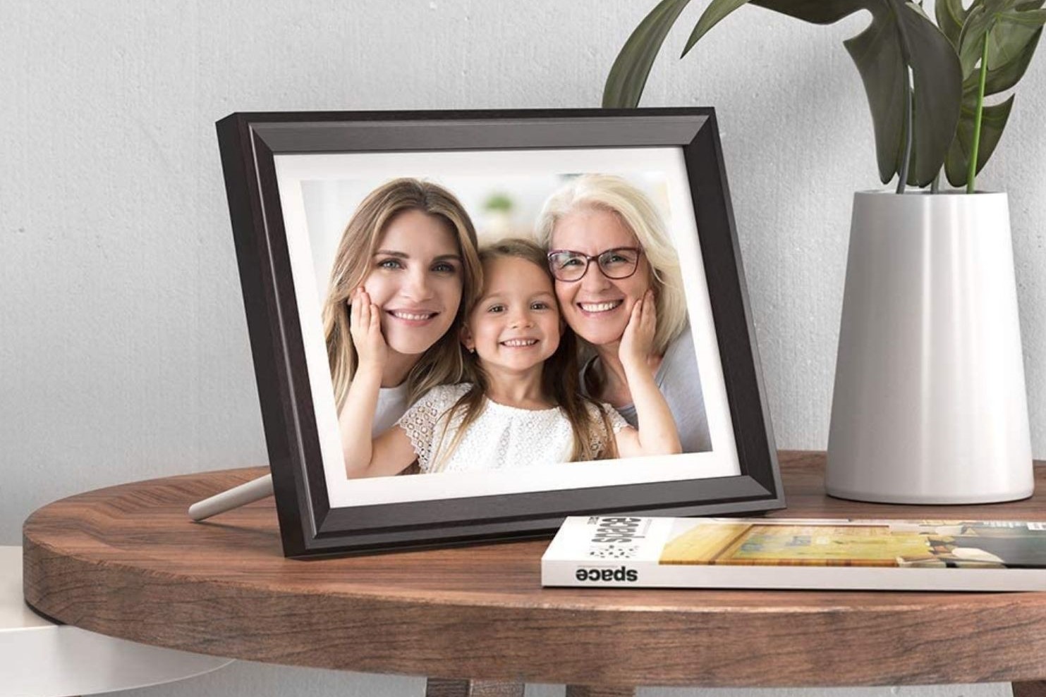 The 3 Best Digital Photo Frames of 2024